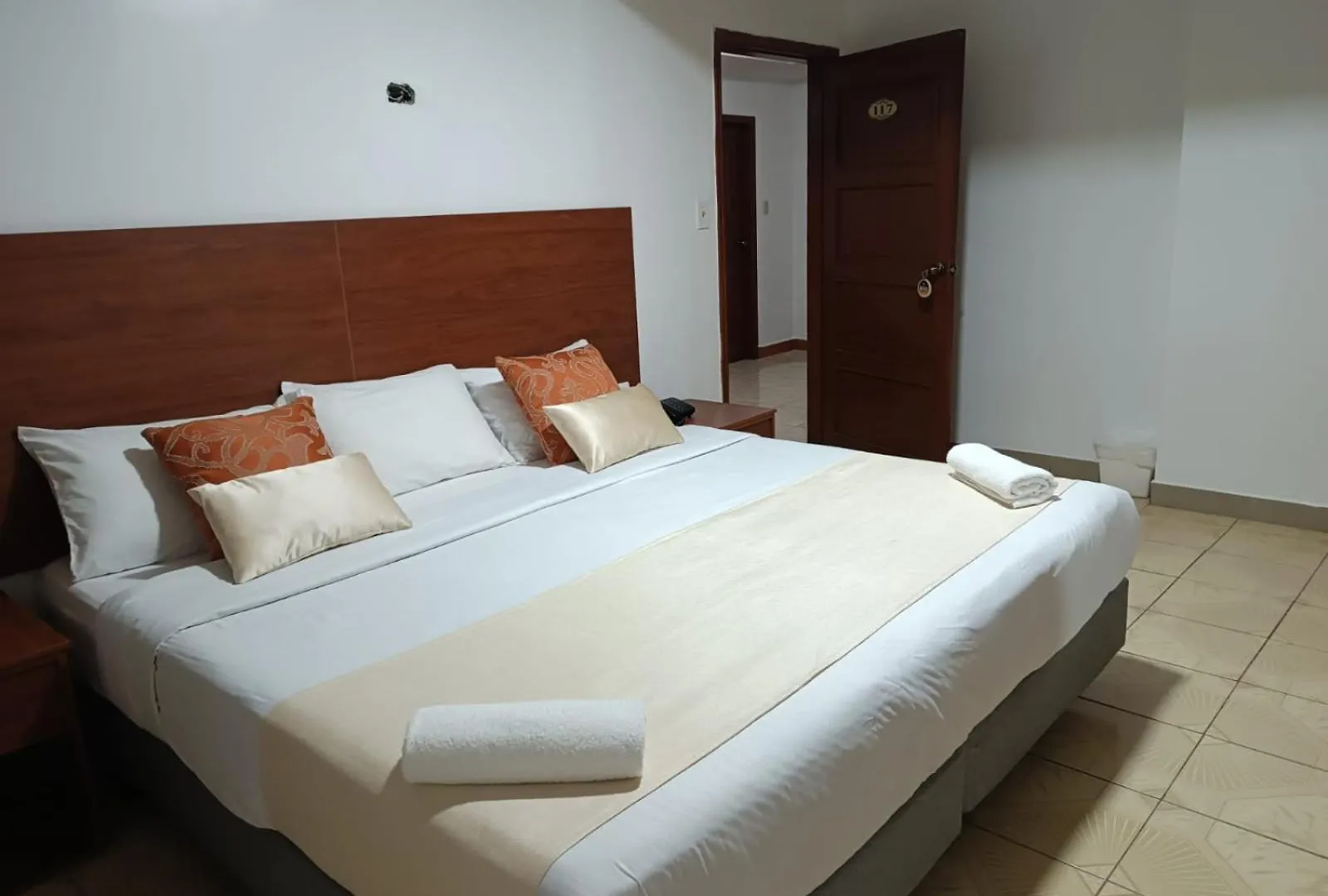 Hostal Bicentenario Guayaquil Hotel