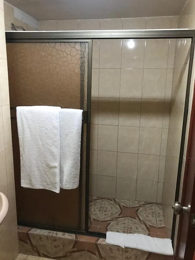 Hostal Bicentenario Guayaquil Hotel