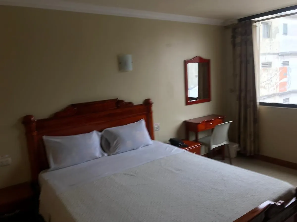 גוויאקיל Hostal Bicentenario 3*,